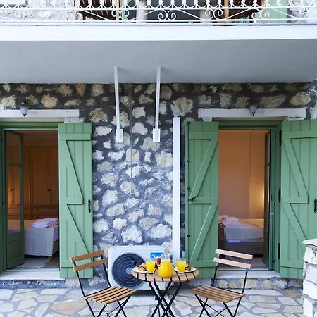 Melicoco House Holiday home *